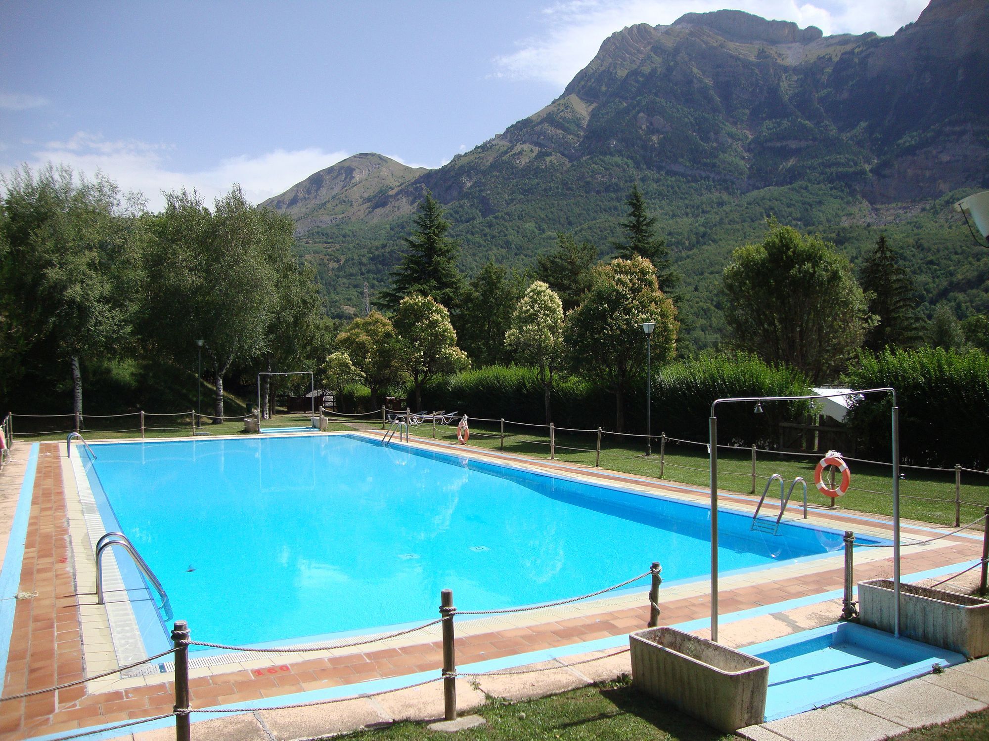 Complejo Bubal Formigal 3000 Apartamento Biescas  Exterior foto
