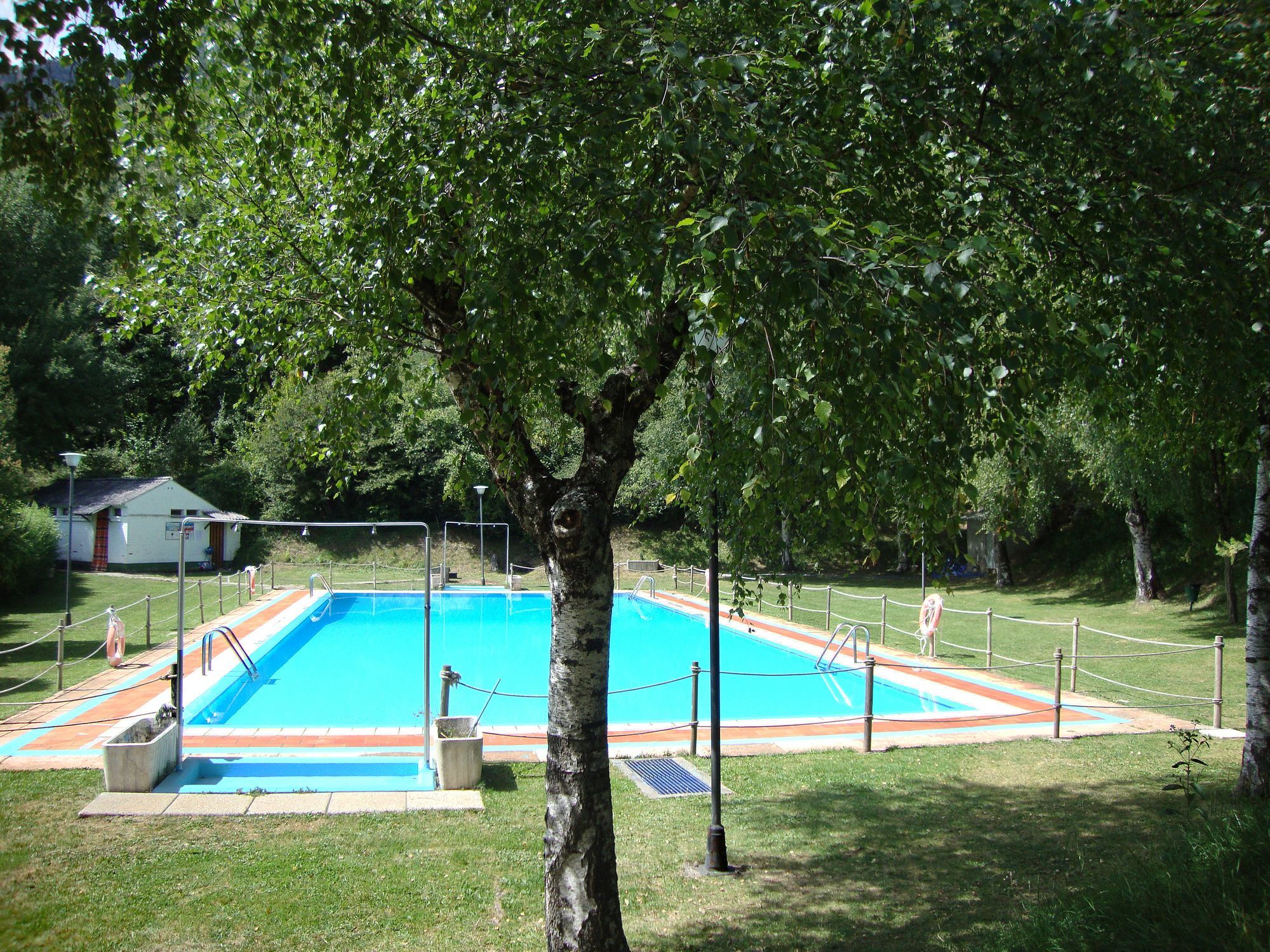Complejo Bubal Formigal 3000 Apartamento Biescas  Exterior foto